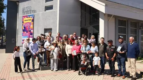 Familia fundadora de Fanaloza regresa a Penco y rinde homenaje a su legado en el Museo de la Loza