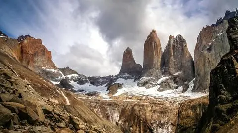 Confirman muerte de segunda turista mexicana en Torres del Paine: siete personas siguen desaparecidas