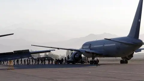 Chile expulsa a 69 extranjeros en un vuelo chárter por cometer delitos e infracciones