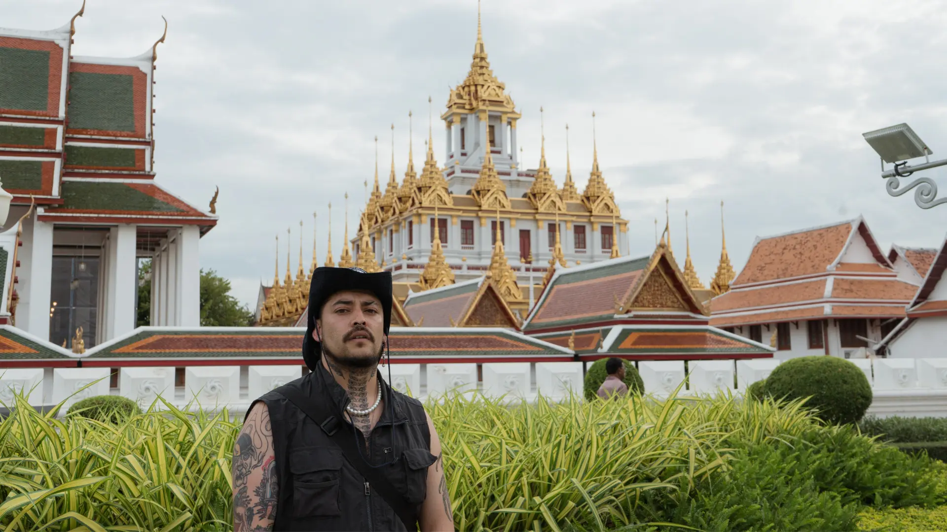 Buscan abrir nuevas puertas para la música penquista: Jaimoufo representa a Concepción en Tailandia