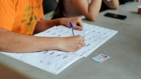 Quienes cumplieron 18 entre votaciones no sufragan: revisa los vocales de mesa y el padrón electoral