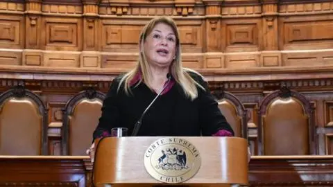 ¿En qué consiste la trama Muñeca Bielorrusa? El caso de presunto soborno y lavado de activos que complica a exministra Ángela Vivanco