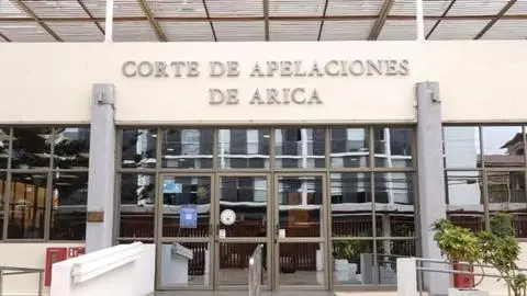 Funcionario ataca con un arma blanca a administrador de la Corte de Apelaciones de Arica: Fue abatido por Carabineros