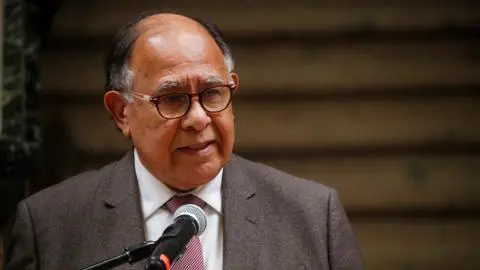 Trama Muñeca Bielorrusa: Ministro Diego Simpertigue abordó crucero por Europa junto a abogado de CBM a dos días de finalizar juicio