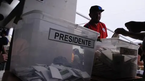Denuncian suplantación de identidad en Arica: Persona acudió a votar pero alguien ya había sufragado en su nombre