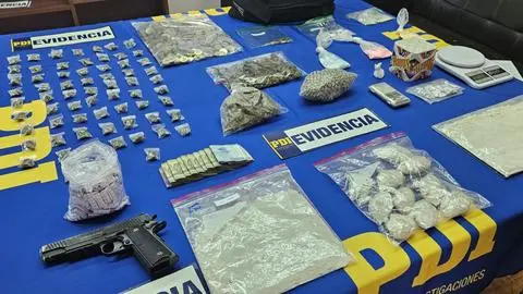 Masivo operativo de PDI en San Pedro de la Paz termina con nueve detenidos y casi 15 mil dosis de droga incautadas