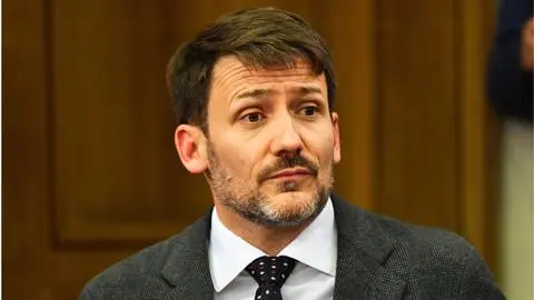 “No generar alarma pública”: Pardow responde a acusación constitucional en su contra por ocultar error
