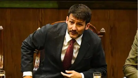 Cámara aprueba acusación constitucional contra Diego Pardow y el exministro anticipa su defensa en el Senado