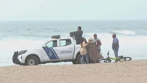 Encuentran cuerpo flotando en la misma costa de La Serena donde desapareció argentino de 17 años