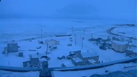 El sol se fue por dos meses: Utqiagvik inicia su impactante noche polar
