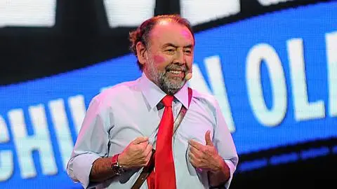 Millonaria estafa golpea a la familia de Don Carter y empaña una fecha inolvidable para su nieta
