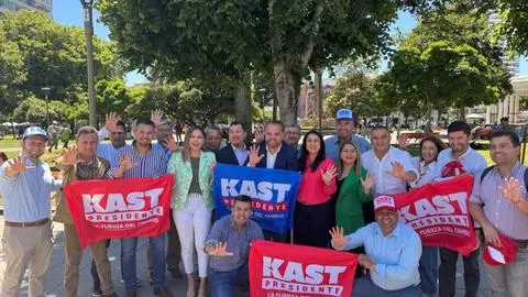Alcaldes por Kast se despliegan en el Biobío de cara a la última semana de campaña