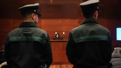 Detienen a carabinero vinculado a la “mafia china” que operaba en Barrio Meiggs