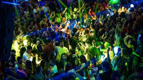 Concepción se prepara para Año Nuevo 2026 con múltiples anuncios de fiestas y carretes: precios,  entradas y dónde celebrar
