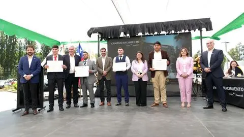 Sueño cumplido: 126 son los primeros estudiantes titulados del Campus Nacimiento CMPC Duoc UC