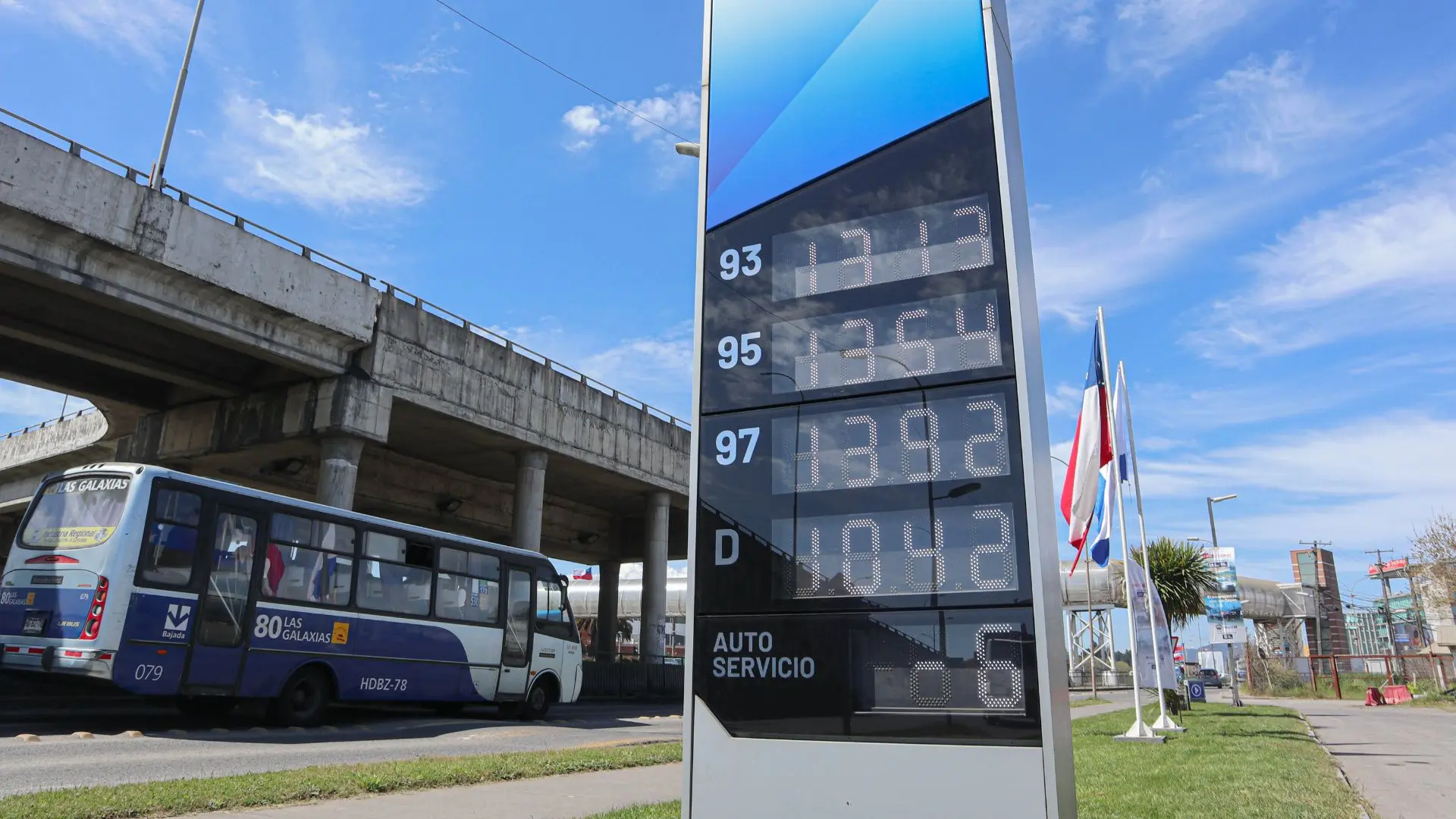 ENAP anuncia fuerte baja en el precio de las bencinas desde este jueves 11 de diciembre