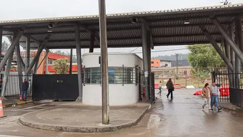 Allanan la cárcel El Manzano de Concepción en operativo contra el Tren de Aragua que detuvo a ejecutivo de Banco Santander