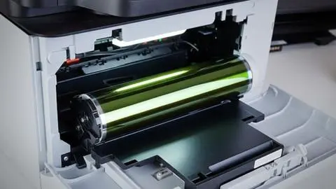 Sustentabilidad y negocios: Cómo reducir la huella de carbono imprimiendo en monocromo
