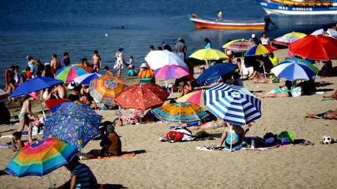 En Argentina destacan a esta playa del Biobío como ideal para disfrutar sus “aguas cristalinas” y hacer shopping