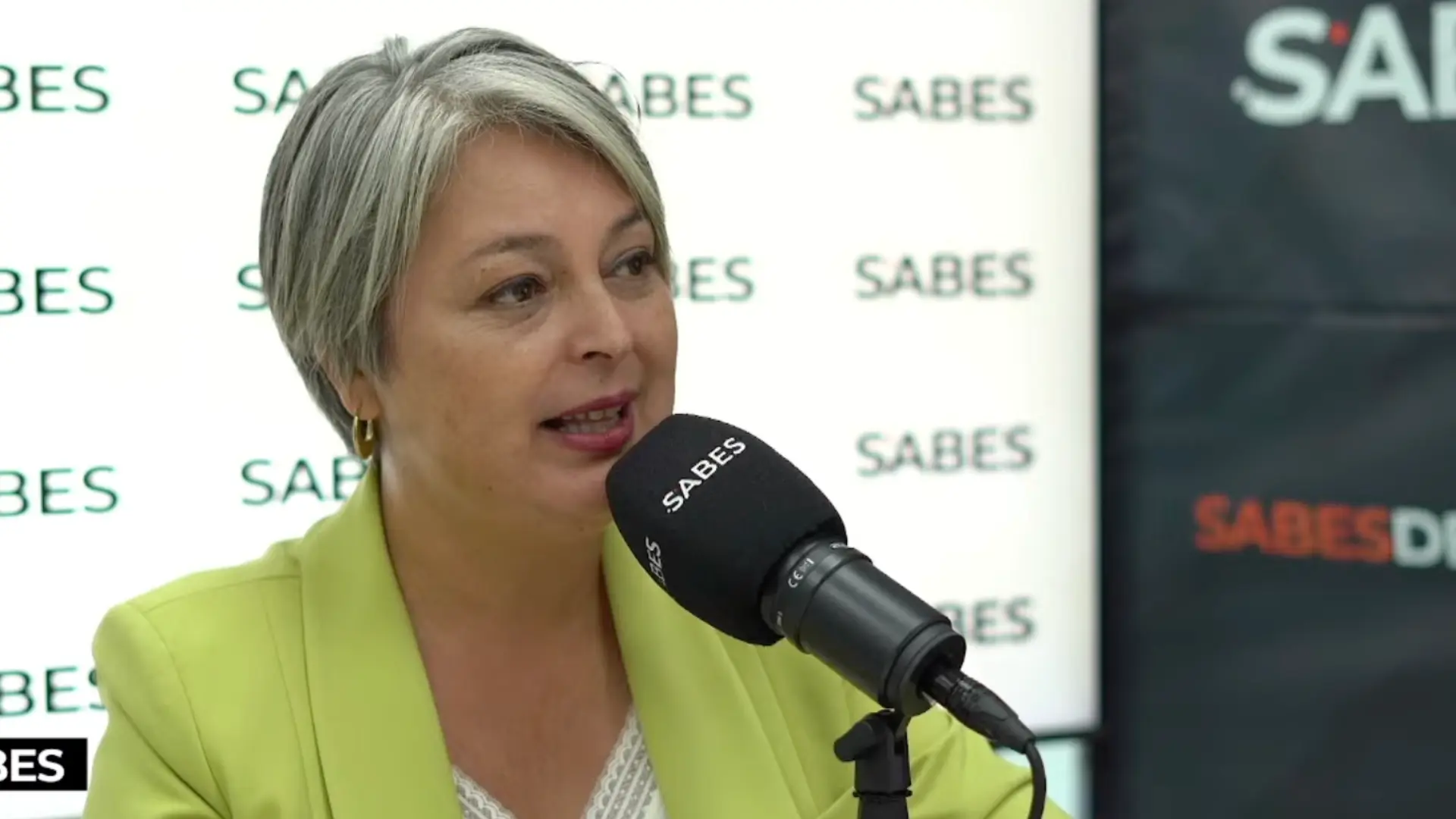 “El Gobierno llegó más tarde”: Jeannette Jara por crisis con migrantes en frontera con Perú