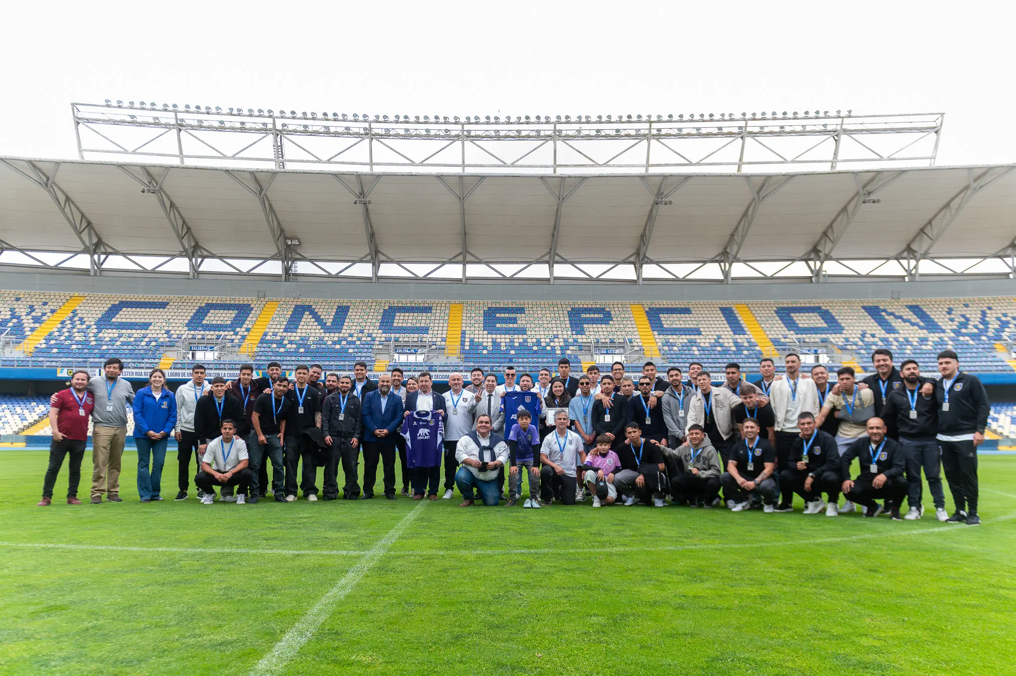 Plantel de Deportes Concepción fue reconocido por municipio de Concepción