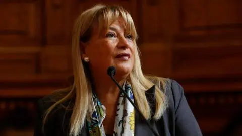 Los argumentos de la defensa de exministra Ángela Vivanco en querella de capítulos por trama Muñeca Bielorrusa