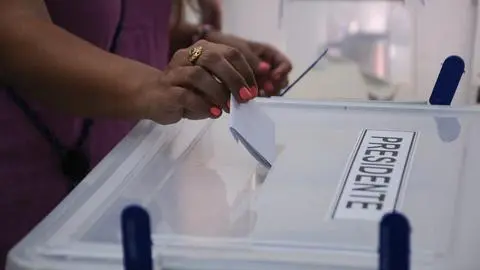 Comienza segunda vuelta de elección presidencial 2025: Abren mesas de votación en Nueva Zelanda