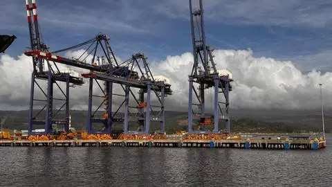 Por administración desleal: Formalizan a ex gerenta interina de Puerto Coronel