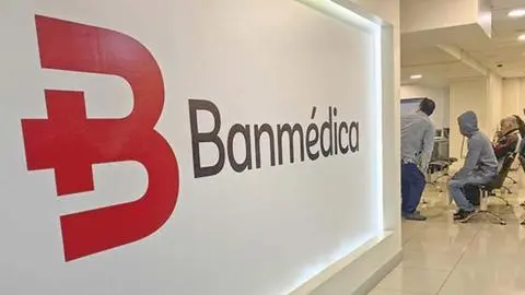 Patria y Linzor se quedan con Banmédica: quiénes son los nuevos dueños del mayor conglomerado de salud privado