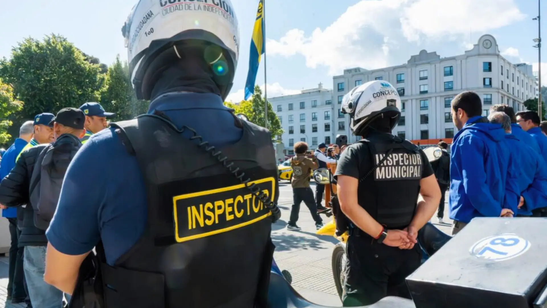 Nueva Ley de Seguridad Municipal: esto es lo que los inspectores ahora SÍ podrán hacer y lo que NO