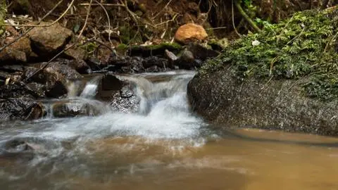Aclara oficializa la renuncia a todos sus derechos de agua y confirma operación con recurso 100% reciclado
