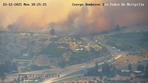 Ascienden a 1.300 las hectáreas afectadas en San Pedro de Melipilla por incendio ‘Quilamuta’