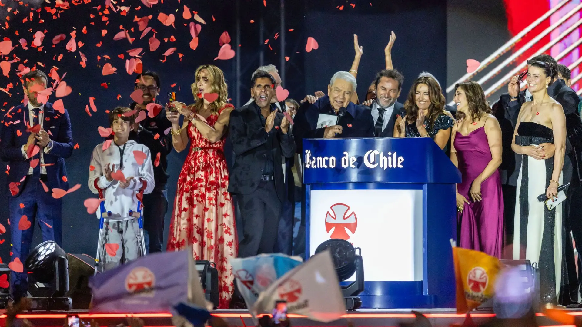 La cifra total recaudada en Teletón supera los 50 mil millones de pesos con un 70% donado por la ciudadanía