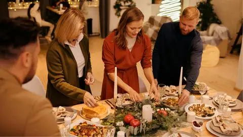 Guía de ahorro: en esto debes fijarte para economizar en tu cena de Navidad 2025