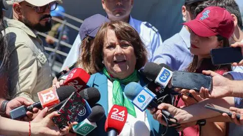 Ministra de Defensa abre la puerta a desescalamiento del Estado de Excepción en la Macrozona Sur