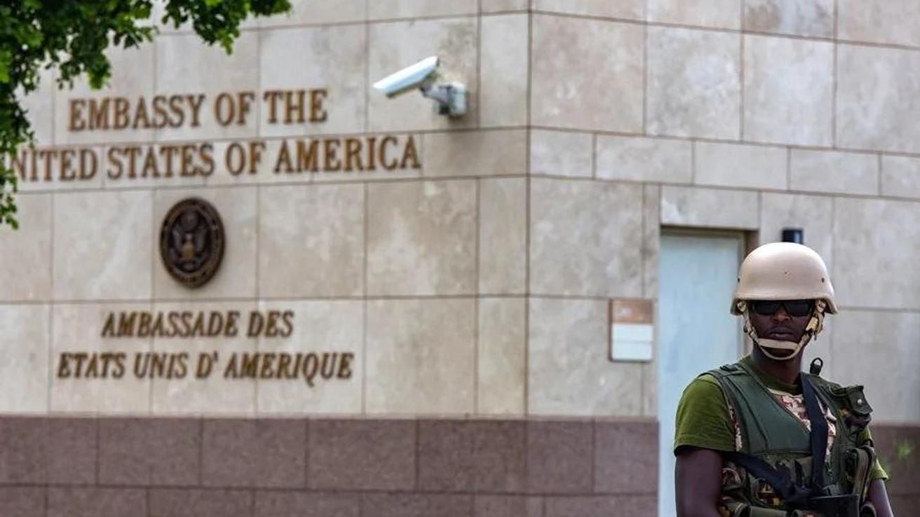 Estados Unidos advierte tomar acción en Haití si el consejo de transición decide hacer cambios en el gobierno