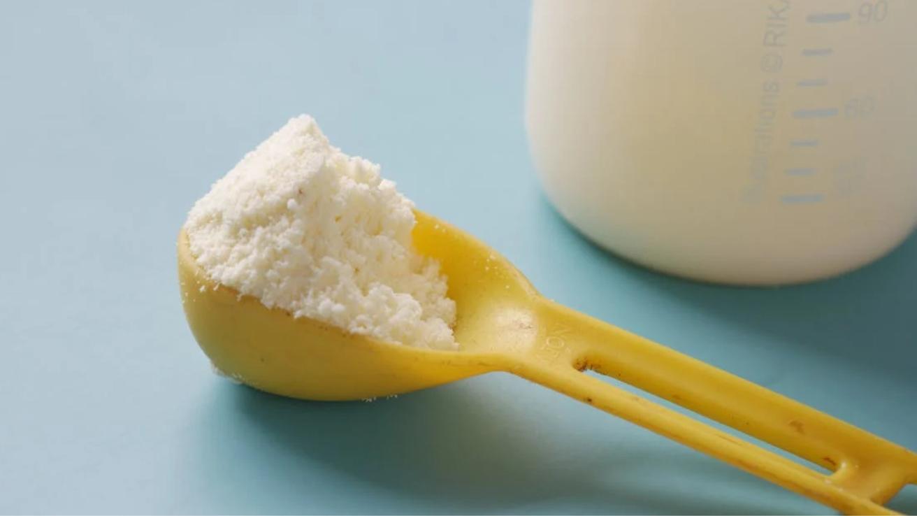 Alertan por presencia de toxina en leche para niños: Estos son los lotes afectados