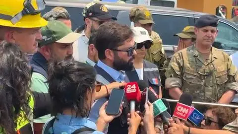 Gabriel Boric llega a Florida por incendios forestales y refuerza despliegue del Estado en zonas rurales del Biobío