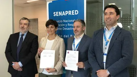 Clínicas privadas y sector público firman convenio para asistir a damnificados por los incendios en Biobío y Ñuble