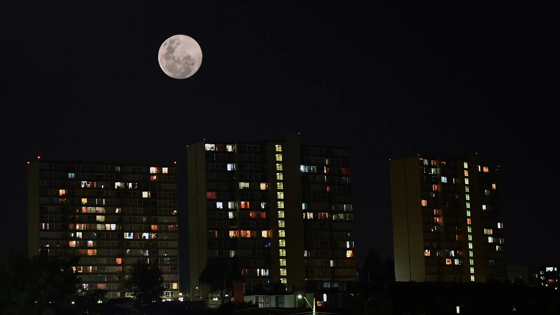 Superlunas en camino: próximas fechas y qué debes saber sobre este evento astronómico