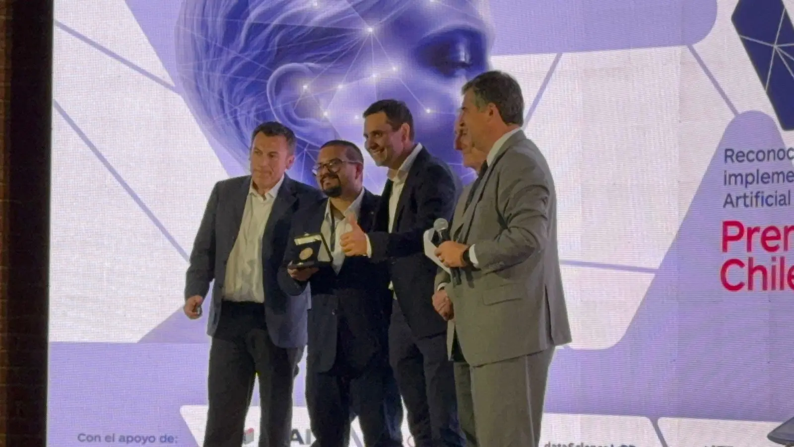 Arauco recibe reconocimiento por uso de Inteligencia Artificial en el bosque