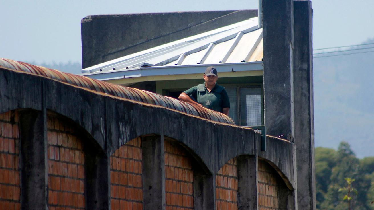 Preocupación tras violento motín en el Centro de Internación Juvenil de Coronel: trabajadores debieron encerrarse