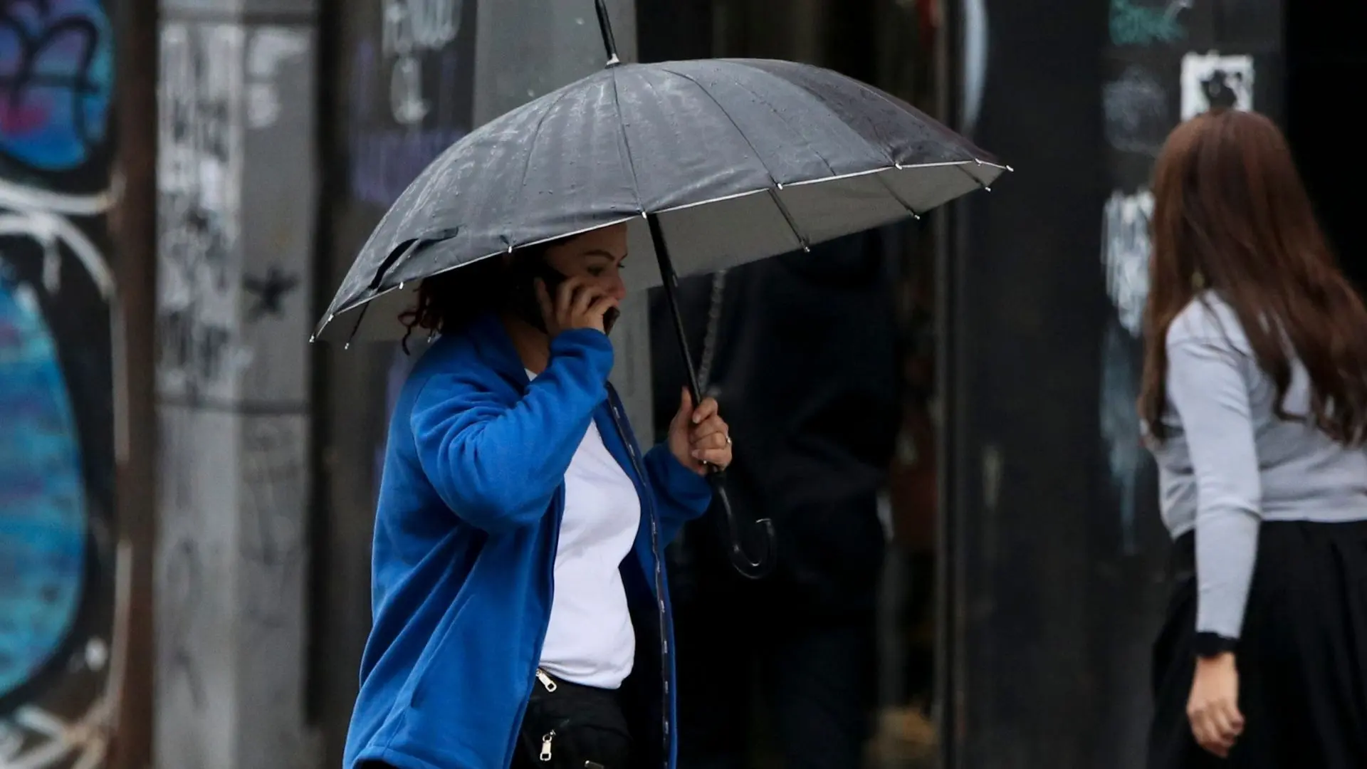 Emiten avisos para 3 regiones por pronóstico de lluvias y tormentas eléctricas esta semana