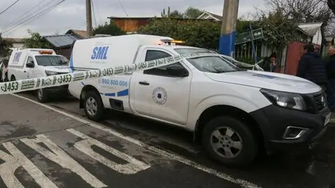 Vivía sola con sus mascotas: Encuentran a una adulta mayor de 74 años sin vida al interior de una vivienda en Curicó
