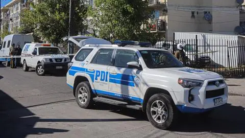 Hombre adulto muere tras ser apuñalado en plena vía pública de Concepción: transeúntes lo llevaron a un Cesfam