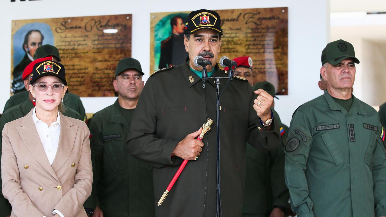 Por conspiración narcoterrorista y de armas: Los delitos por los que Estados Unidos detuvo a Nicolás Maduro