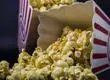 Popular cine ofrecerá promoción especial de palomitas: Puedes rellenar incluso una maleta