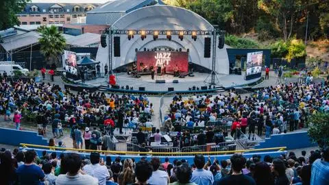 Anfiteatro de San Pedro de la Paz vuelve a la vida con 20 mil asistentes en el Jazzaut