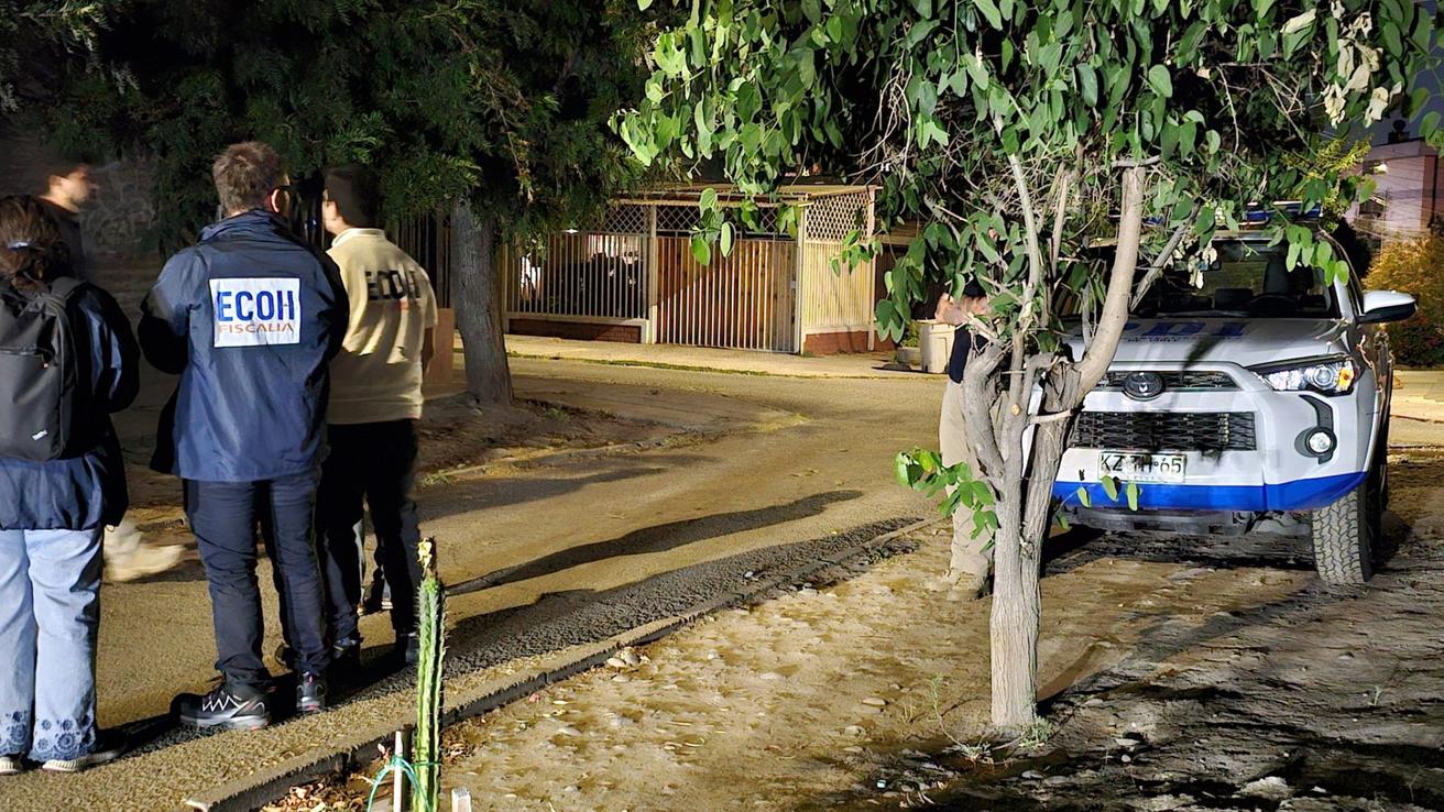 Ataque armado en San Bernardo deja a persona en riesgo vital: Delincuentes habrían engañado a víctima para que saliera a la calle
