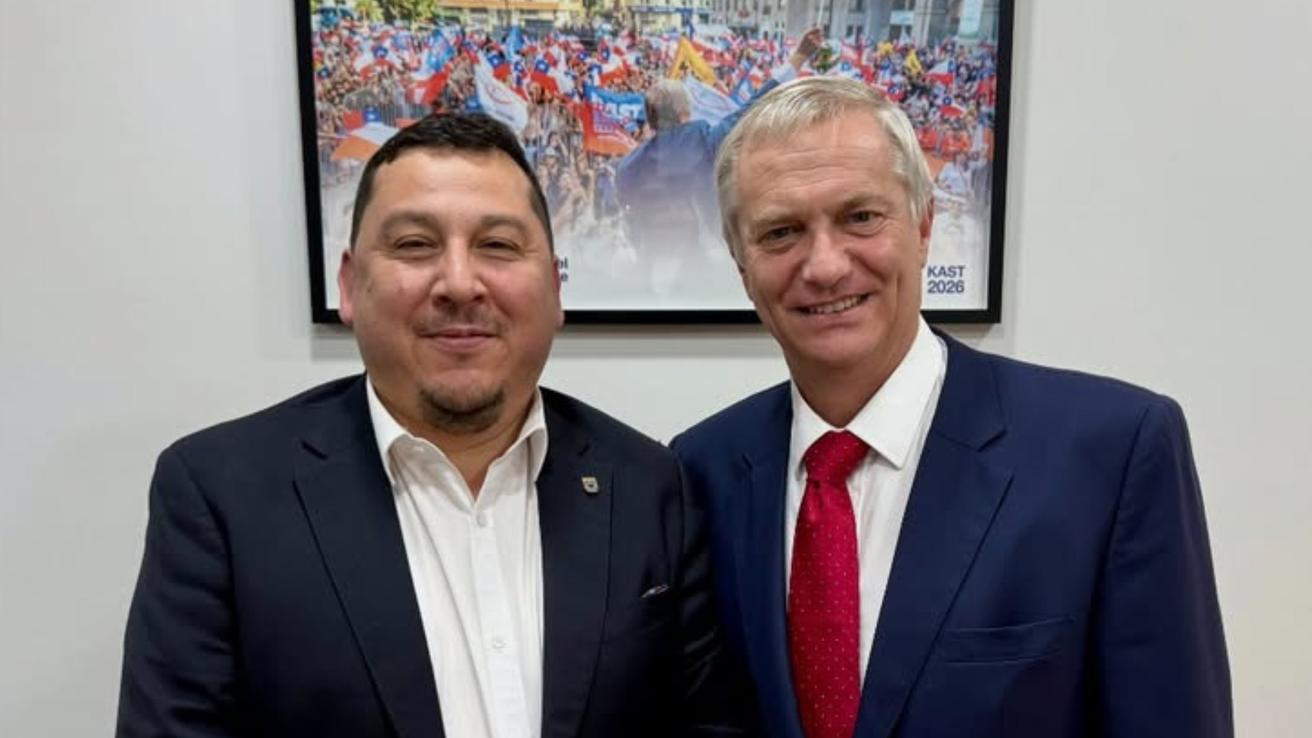 “Quién va a ser la delegada presidencial”: La pista del alcalde Muñoz tras reunión con José Antonio Kast